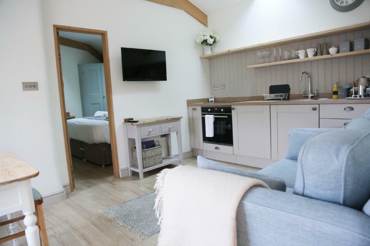 Barley - Cosy Stylish Apartment - Easy Access To Bath And Many Nearby Attractions บ็อกซ์ ภายนอก รูปภาพ