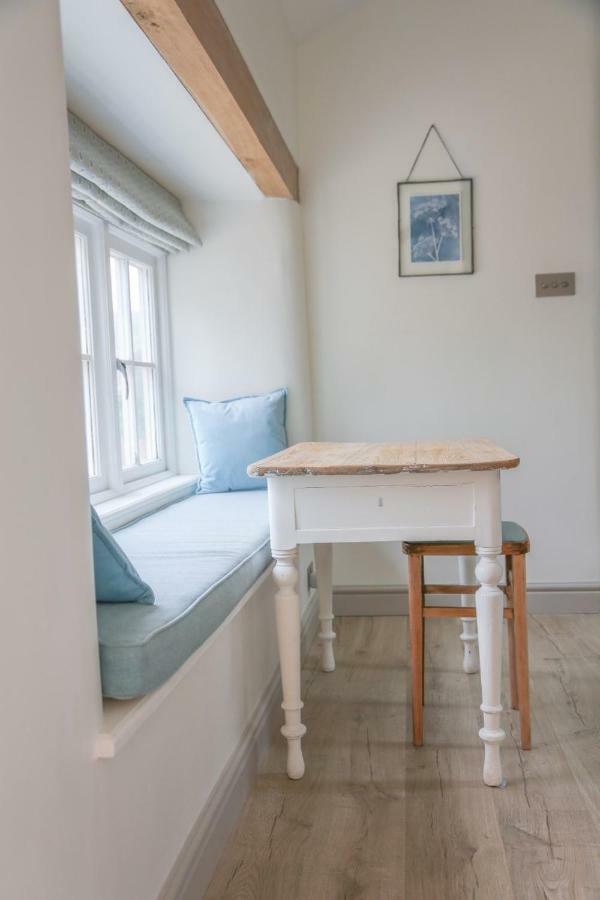 Barley - Cosy Stylish Apartment - Easy Access To Bath And Many Nearby Attractions บ็อกซ์ ภายนอก รูปภาพ