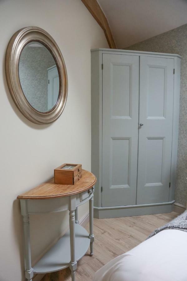 Barley - Cosy Stylish Apartment - Easy Access To Bath And Many Nearby Attractions บ็อกซ์ ภายนอก รูปภาพ